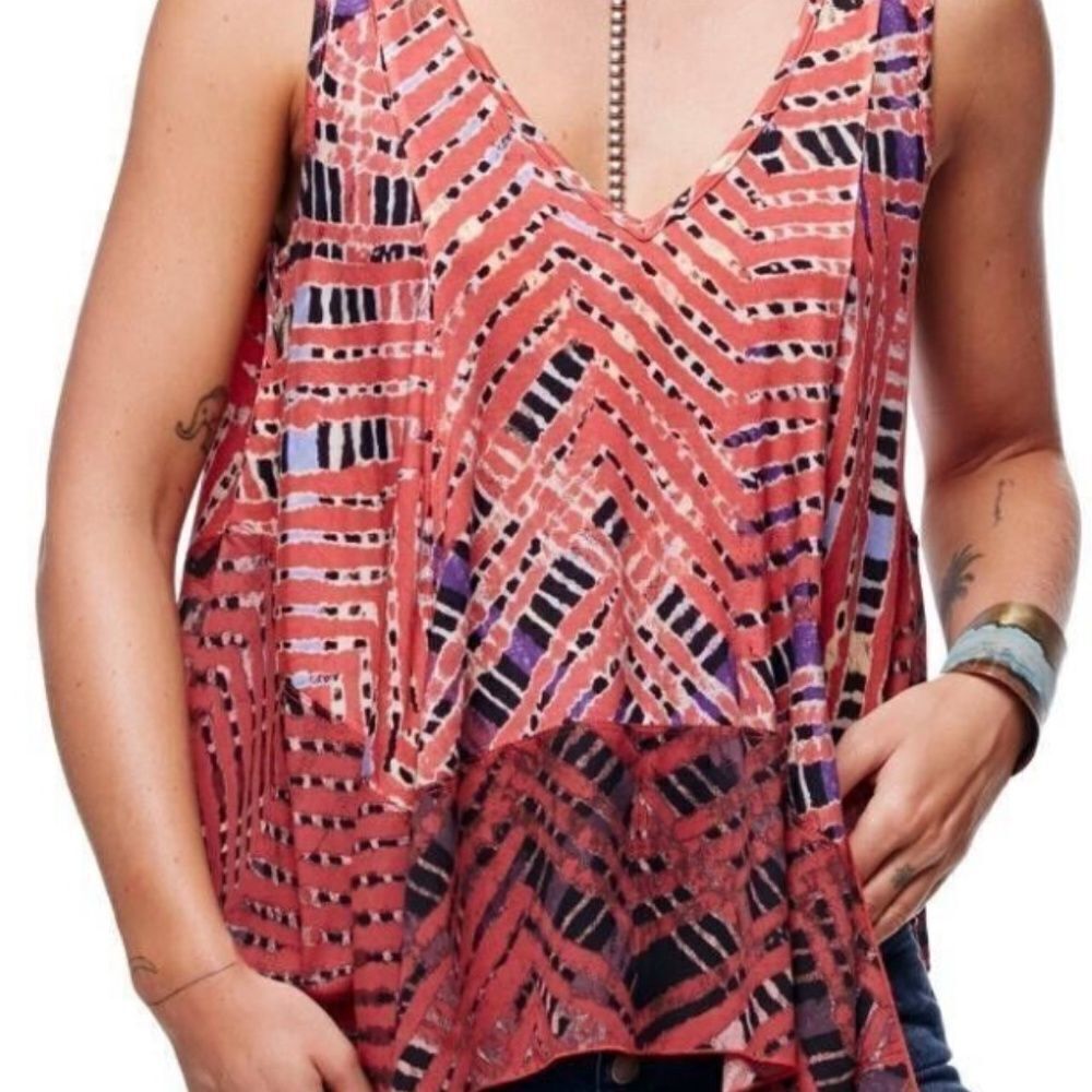 Free People Daydreamer V Neck Trapeze Tank Top blouse Shirt Like New Medium